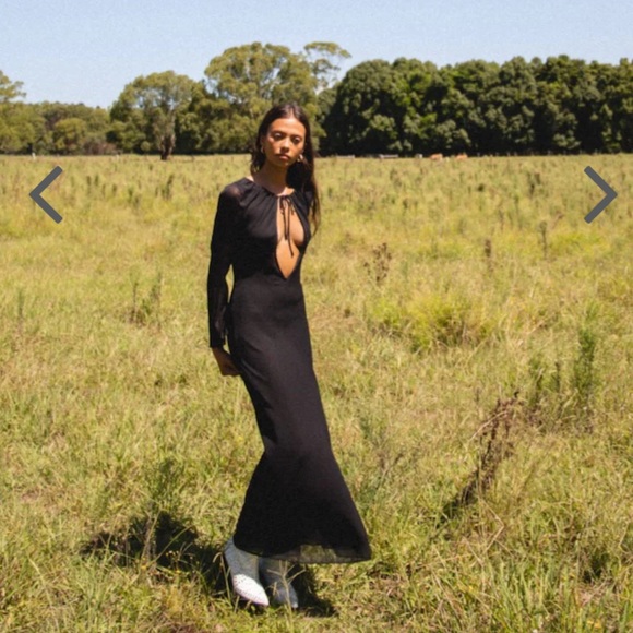 [NWT] VRG GRL cutout maxi dress - Picture 3 of 5